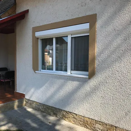 Апартаменты House On The Балатонфеньвеш